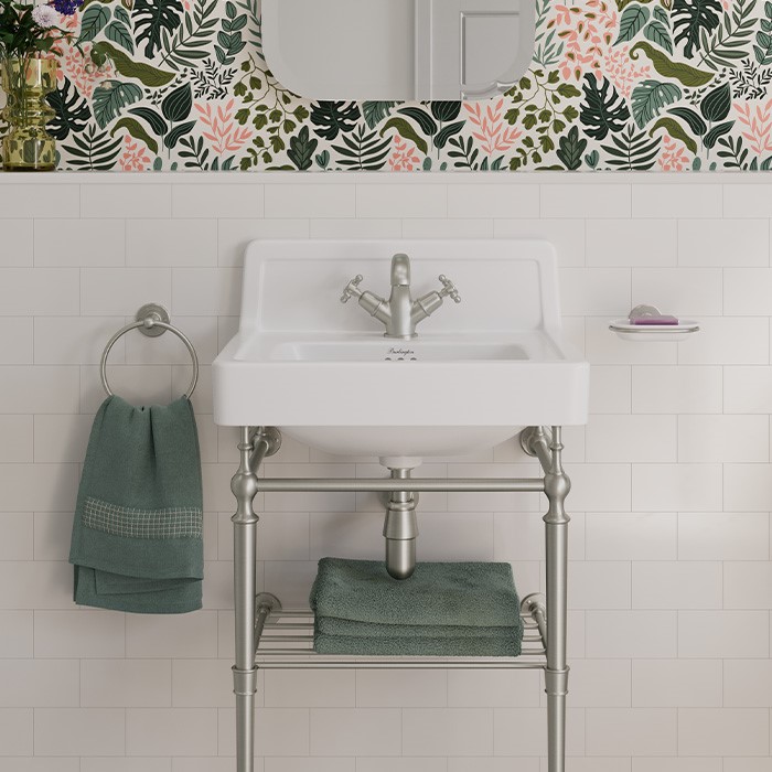 Introducing Brushed Nickel, the latest design trend for traditional bathroom interiors. 