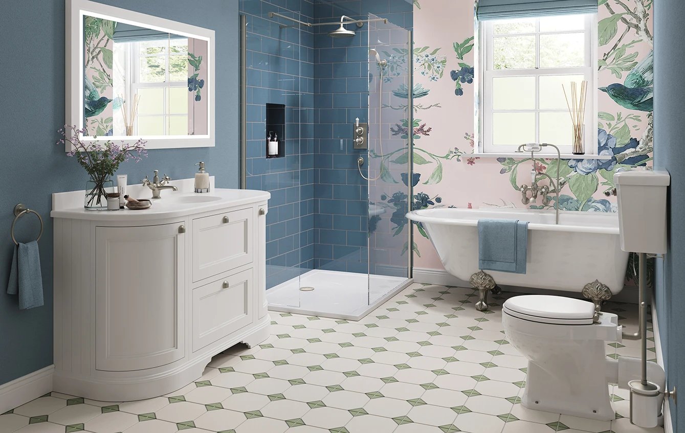 Freestanding Furniture White Large Bathroom