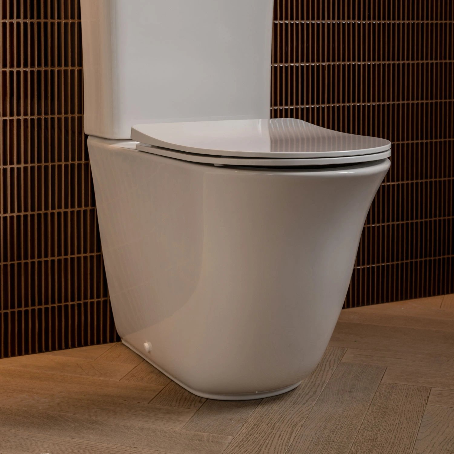 Strand Close Coupled Toilet close up