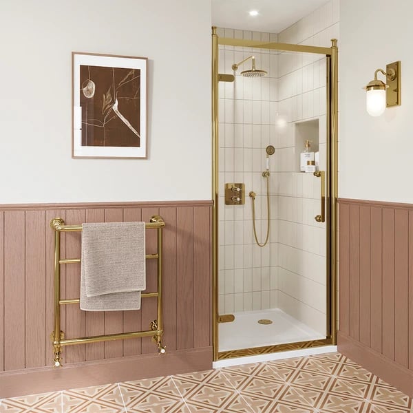 Classique Hinged Door in Gold