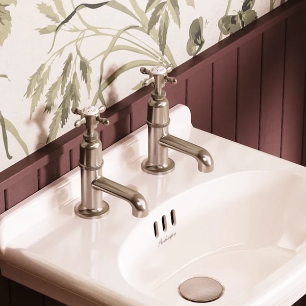 Guild Basin Pillar Taps