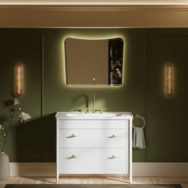 Strand Unit with Ceramic Basin