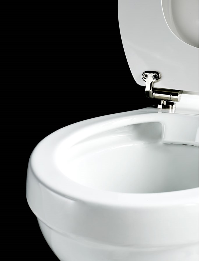 Rimless Close Coupled WC with 520 Lever Cistern (with White Lever) in Toilets SKU P20 C1